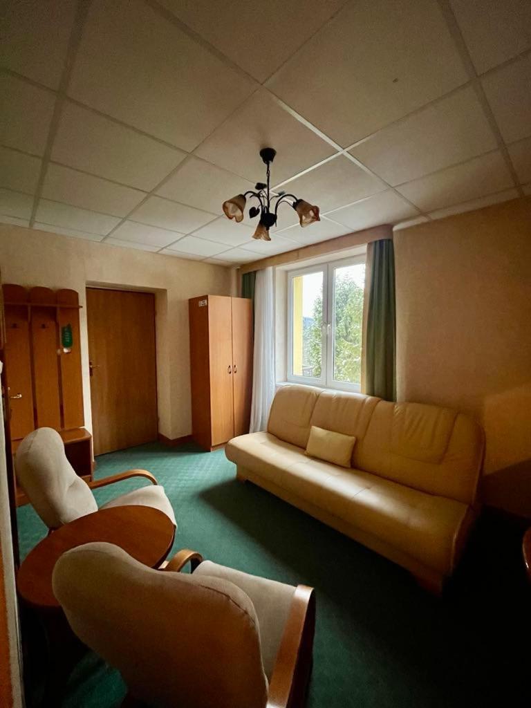 Pensjonat Henryk Krynica-Zdrój Exterior foto